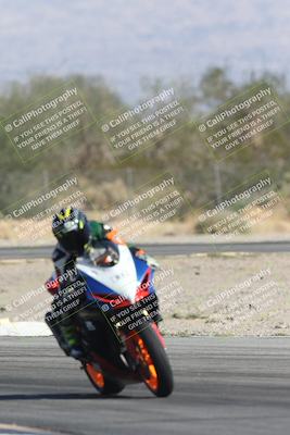 media/Oct-30-2025-Racers Edge (Thu) [[dabbdaf680]]/3-B Group/Session 2 Turn 2/